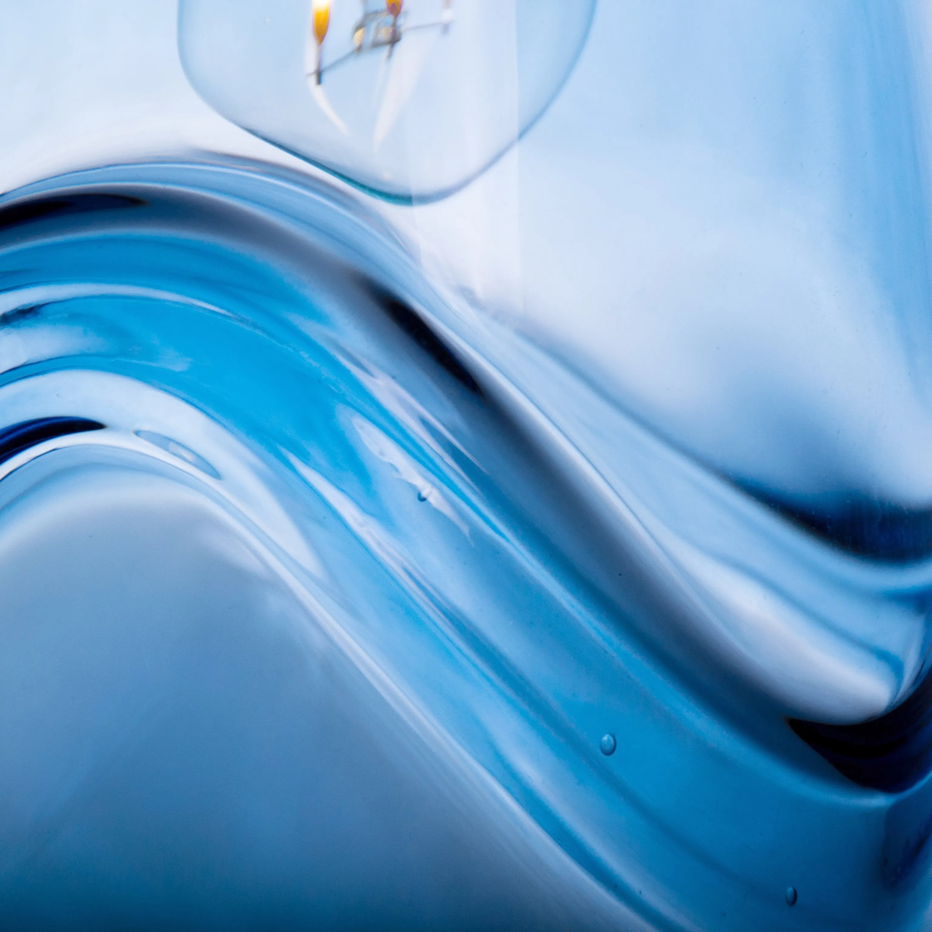 147 Swell: Single Pendant Light