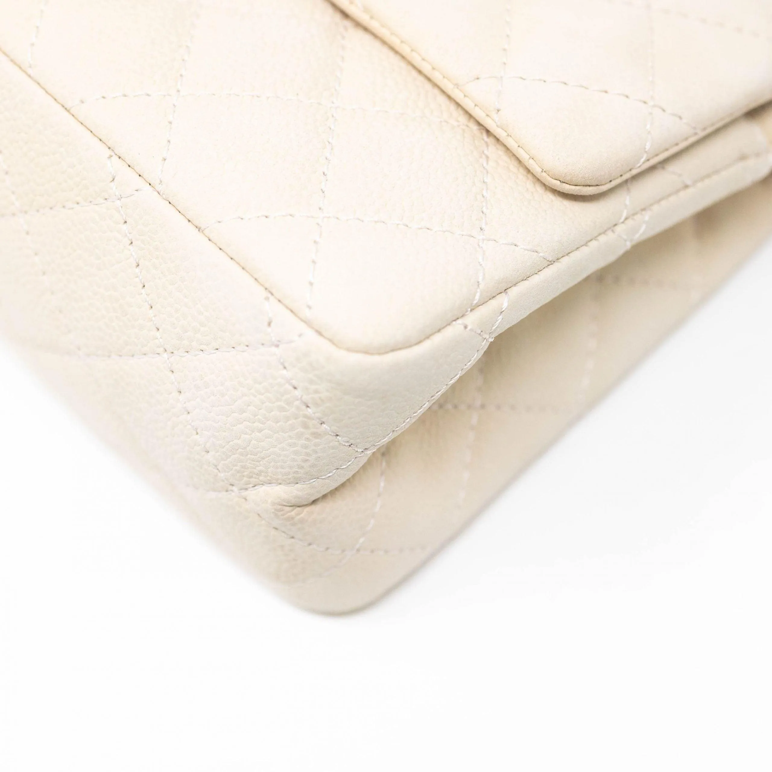 Chanel Beige 2.55 Reissue 226