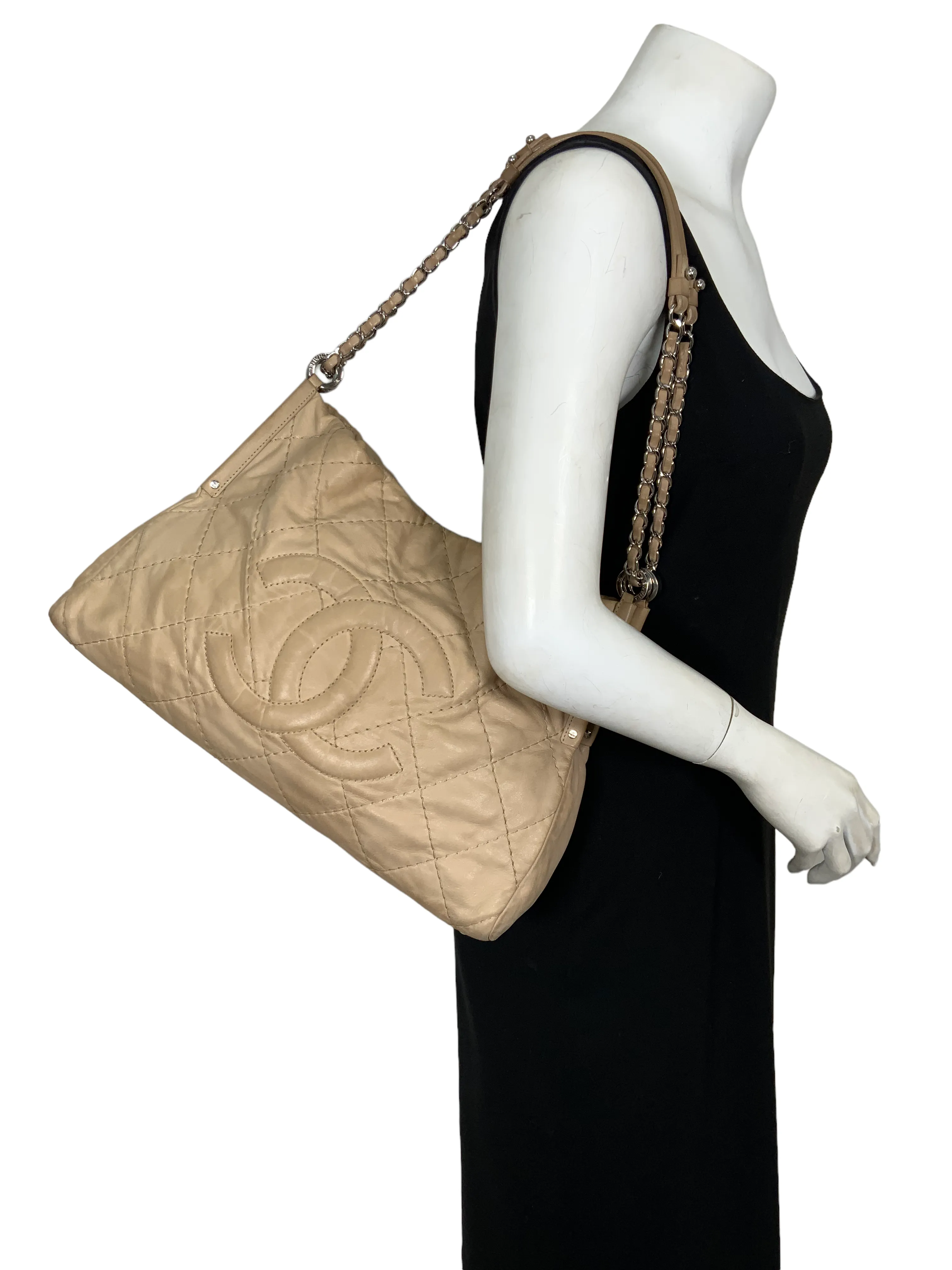 CL Quilted Leather Timeless CC Chain Tote Bag