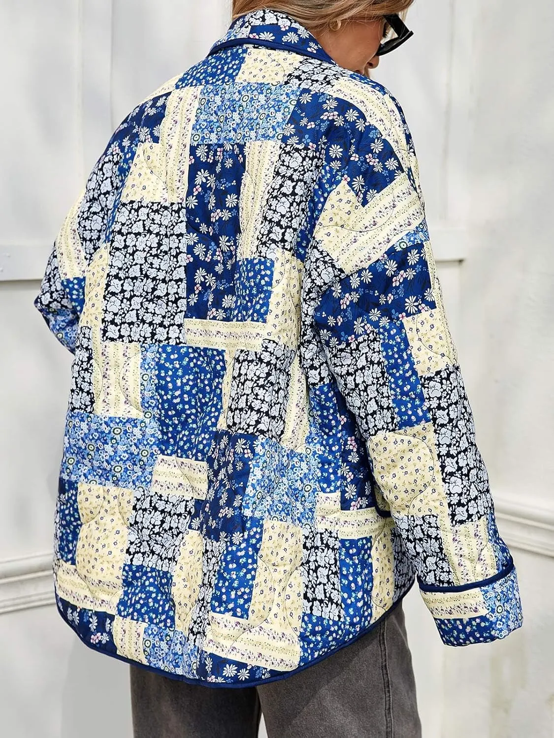 Tankaneo Womens Floral Patchwork Quilted Jacket Lightweight Cropped Open Front Puffer Coat Fall Oversized Short Outerwear
